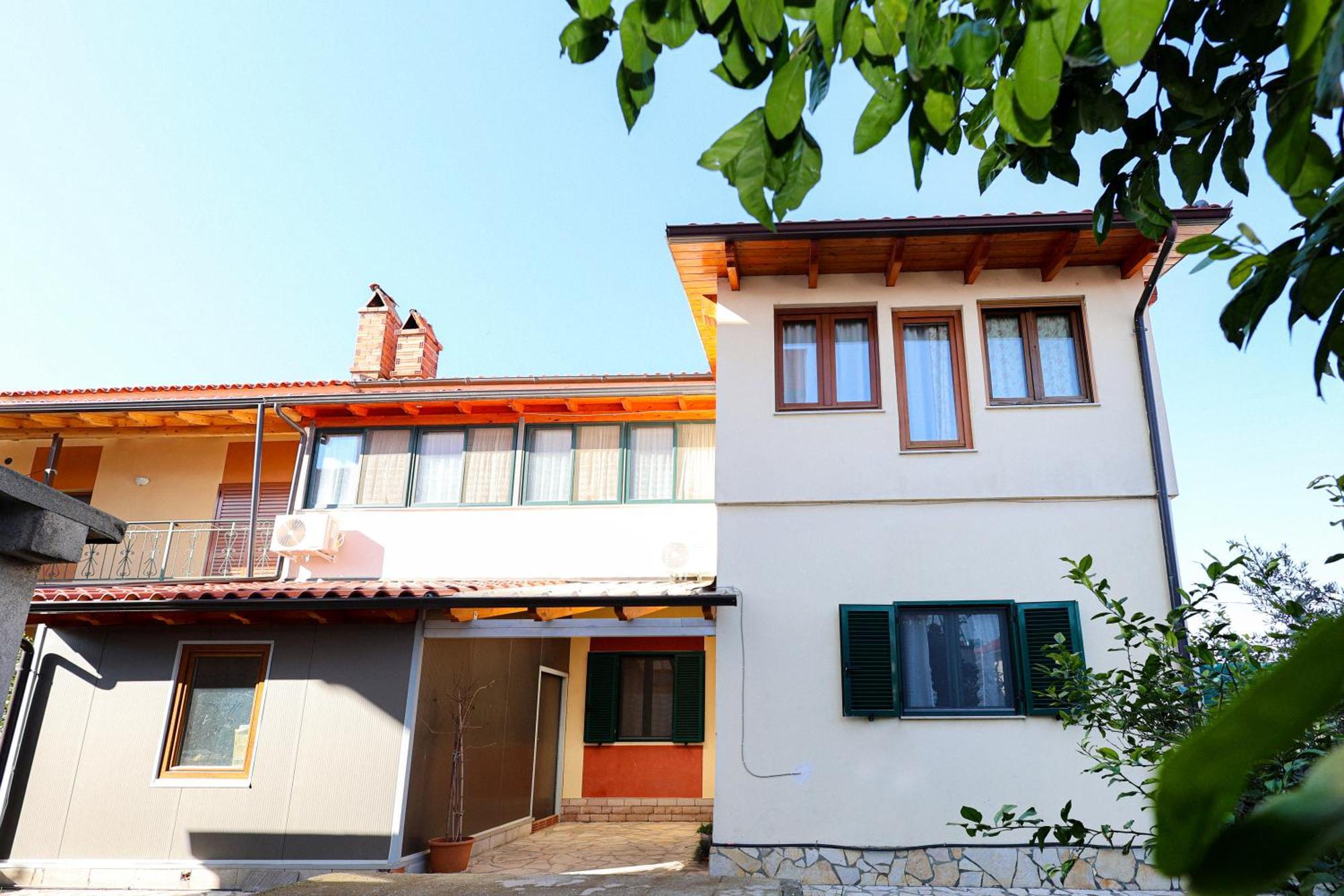 לינה וארוחת בוקר בראט Casa La Pieve מראה חיצוני תמונה